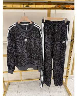 ЖЕНСКИЙ КОСТЮМ ТКАНЬ МЯГКАЯ И НЕЖНАЯ ТКАНЬ