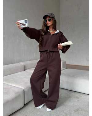 ЖЕНСКИЙ КОСТЮМ ДВОЙКА