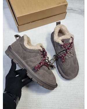 Женские кроссовки на зиму Маломерки на размер Качество PREMIUM В комплекте: коробка