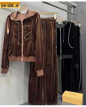 ЖЕНСКИЙ КОСТЮМ ДВОЙКА ТКАНЬ ВЕЛЮР