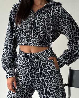 ЖЕНСКИЙ КОСТЮМ ДВОЙКА В РАЗМЕР ТКАНЬ ДВУХСТОРОНЫЙ ФЛИСС