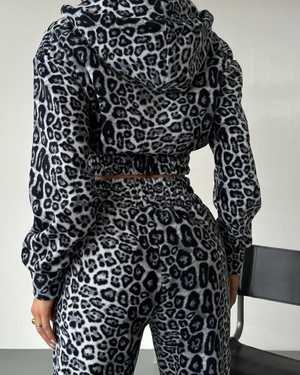 ЖЕНСКИЙ КОСТЮМ ДВОЙКА В РАЗМЕР ТКАНЬ ДВУХСТОРОНЫЙ ФЛИСС