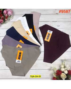 Женские трусики. В упаковке 6шт один размер разные цвета