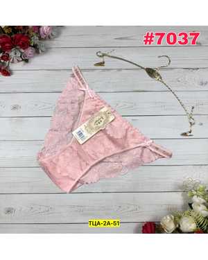 Женские трусики. В упаковке 6шт один размер разные цвета